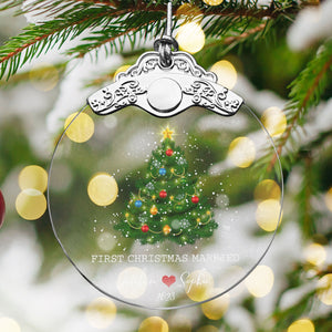 First Christmas Married Glass Ornaments: Elegant Holiday Keepsakes for Newlyweds 2024 - A40