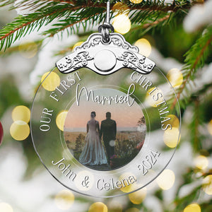 First Christmas Married Glass Ornaments: Elegant Holiday Keepsakes for Newlyweds 2024 - A14