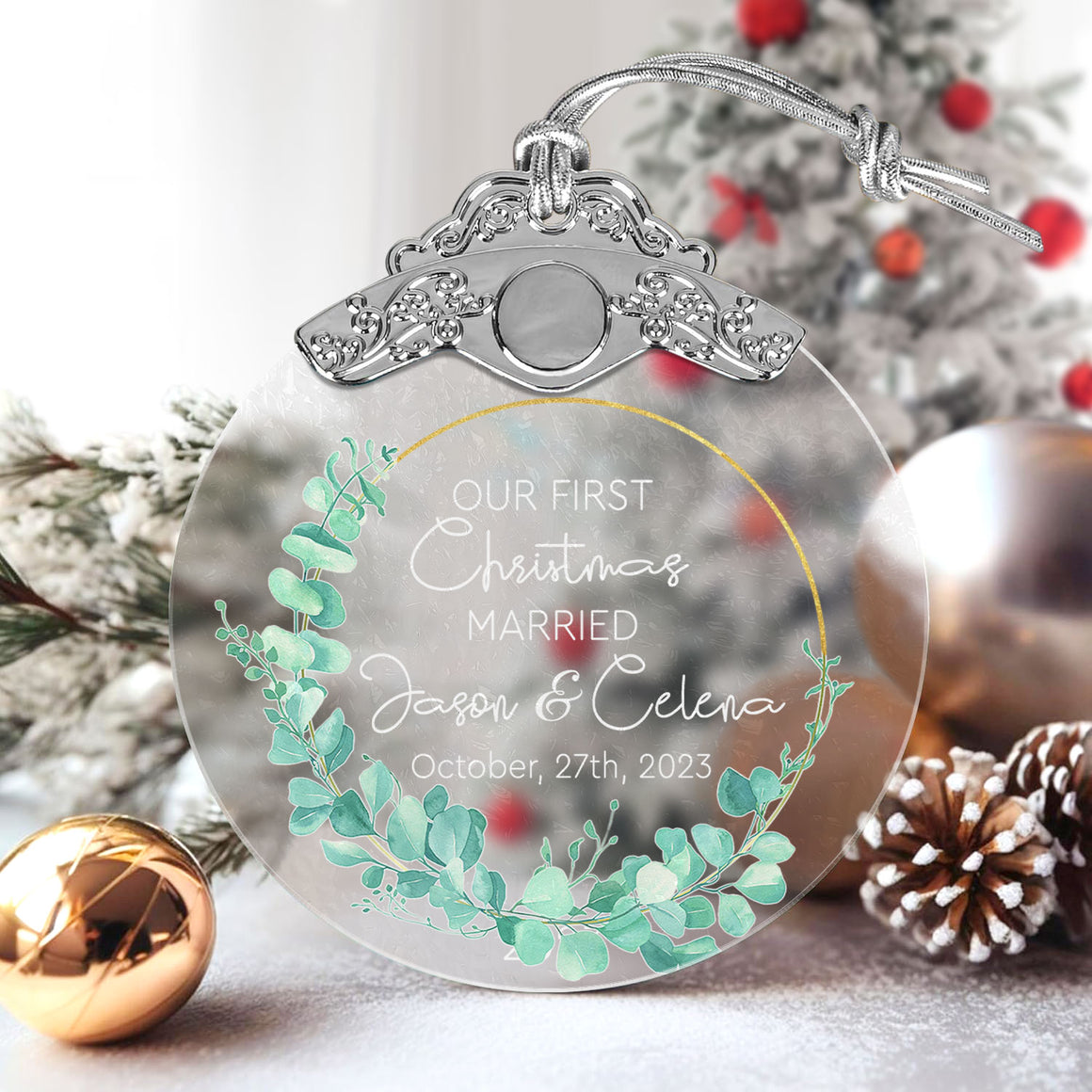 First Christmas Married Glass Ornaments: Elegant Holiday Keepsakes for Newlyweds 2024 - A42