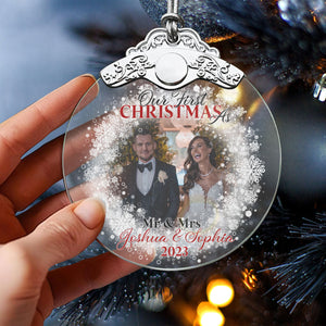 First Christmas Married Glass Ornaments: Elegant Holiday Keepsakes for Newlyweds 2024 - A01