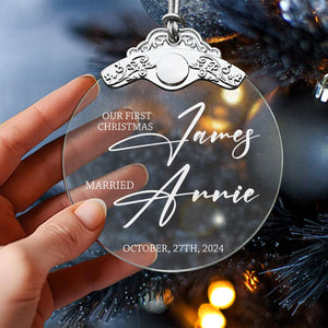 First Christmas Married Glass Ornaments: Elegant Holiday Keepsakes for Newlyweds 2024 - A17